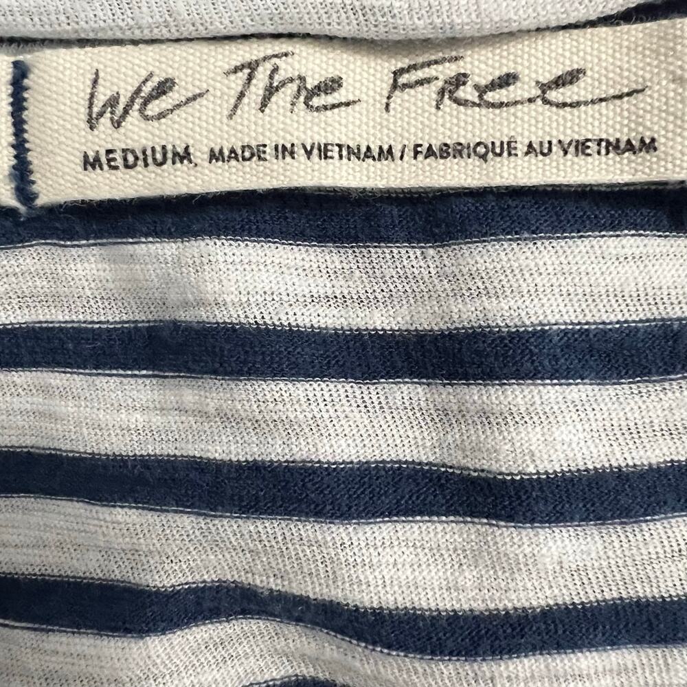 We the Free Oversized Blue White Striped Shirt Size Medium - Picture 6 of 6
